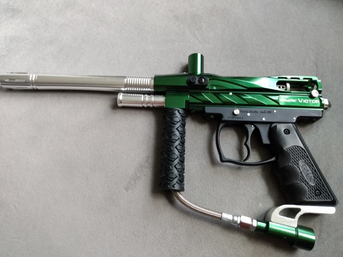 Like New Spyder Paintball Marker