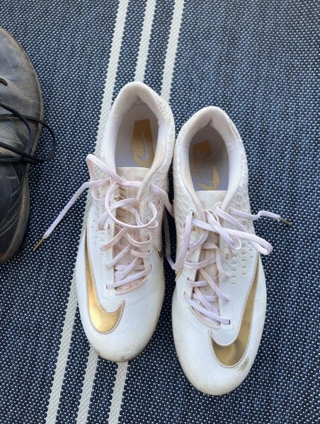 Nike Lunar Vapor Ultrafly Elite 2 Gold Mens Baseball Cleats