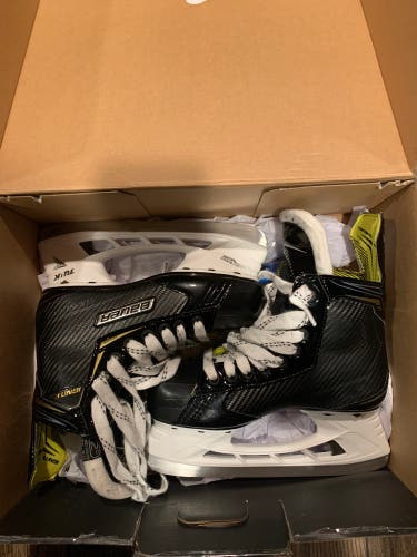 New Junior Bauer Ignite Hockey Skates D&R (Regular)