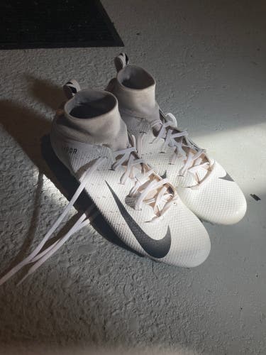 Men's Molded Cleats Low Cut Vapor untouchable 3