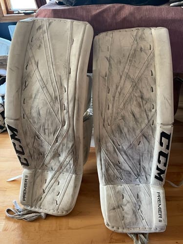 Used 33" + 1 CCM Premier II Pro Goalie Leg Pads - White