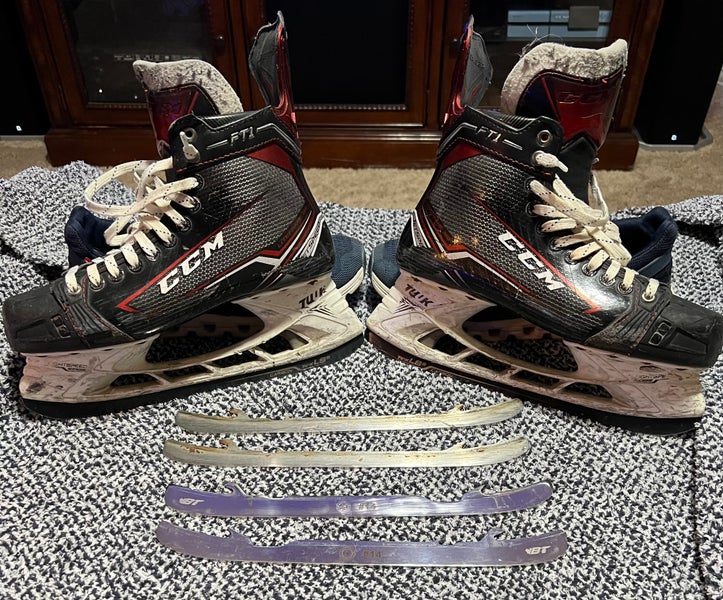 Used CCM Extra Wide Width Size 9 JetSpeed FT1 Hockey Skates