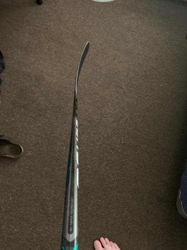 Senior Left Hand P88 Vapor Hyperlite Hockey Stick