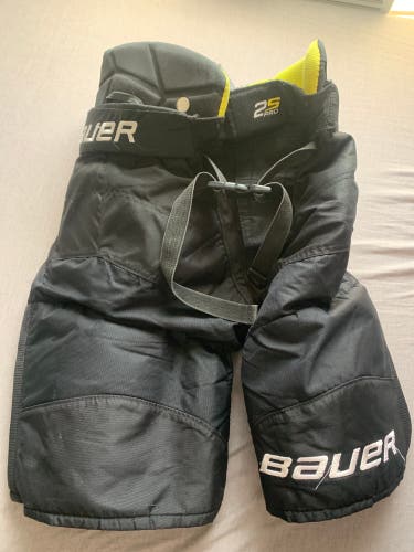 Senior Small Bauer Supreme 2s Pro Hockey Pants