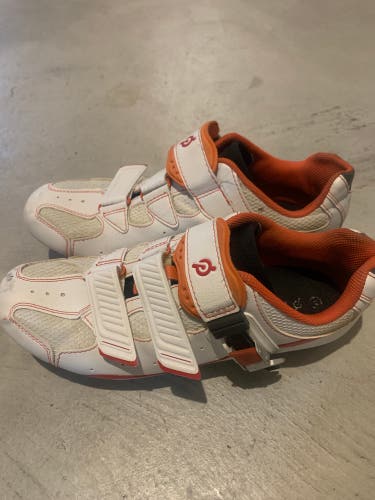 Peloton Cycling  shoes