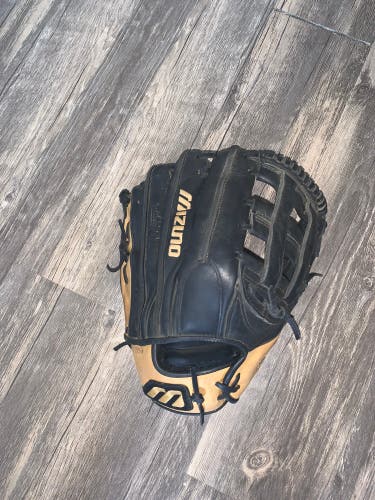 Mizuno Classic 12.25” GCS1225