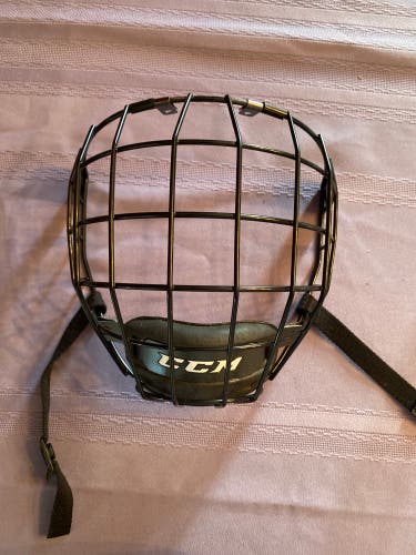Large CCM Full Cage FM580