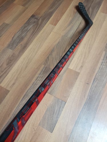 FREE SHIPPING! CCM Jetspeed FT4 Pro: P90T | Senior 70 Flex