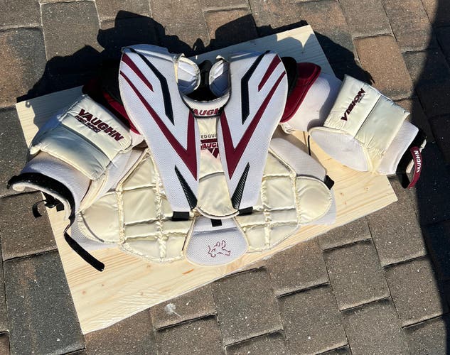 Medium Vaughn Pro Stock Vision 9500 Goalie Chest Protector
