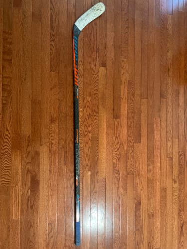 Senior Right Handed W88  Covert QR Edge Hockey Stick