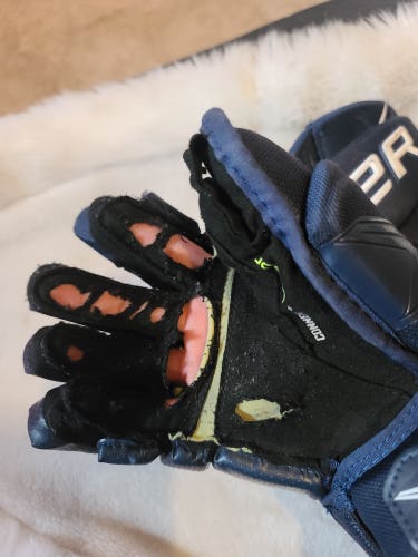 Used Bauer Vapor 2X Pro Gloves 12"