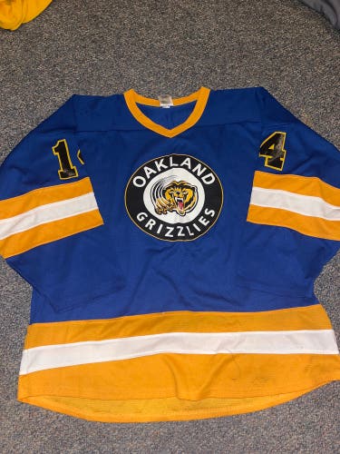 Oakland jr grizzlies jersey