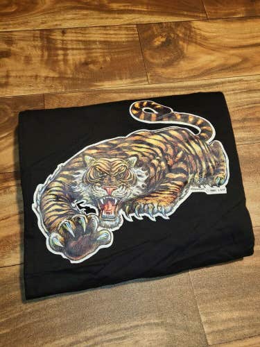 New Vintage 1980s/1990s Nature Tiger Black Vtg T Shirt Size Large