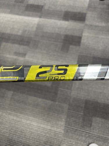 Senior Bauer P88  Supreme 2S Pro Hockey Stick
