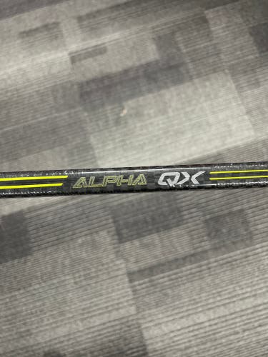 Intermediate Warrior W28  Alpha QX Hockey Stick
