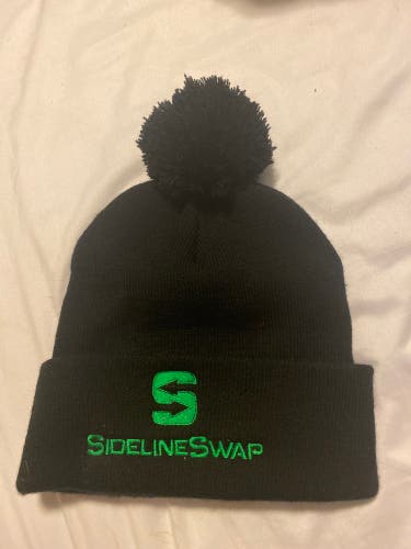 Sidelineswap hat beanie (RARE)