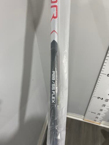 New Left Hand P28/55 Vapor Hyperlite Hockey Stick