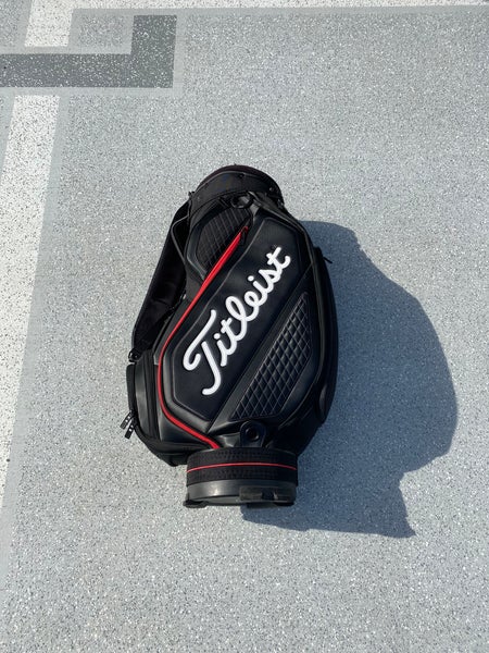 Titleist Midsize Staff Bag