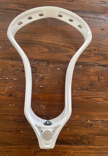 New Unstrung Kinetik 2.0 Head