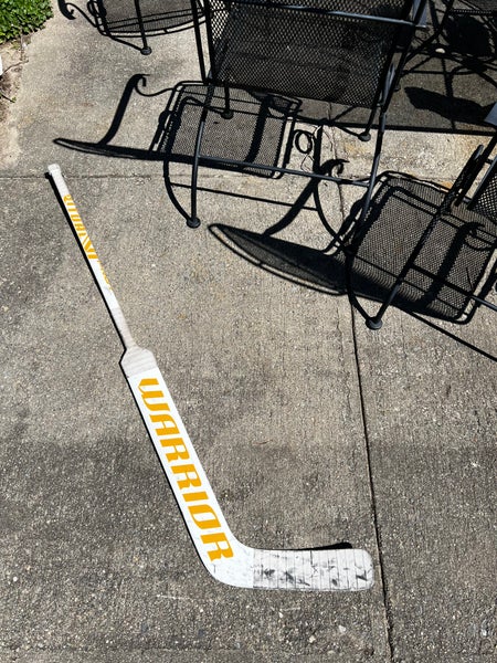 Senior Used Regular Warrior Ritual V1 Pro + Goalie Stick 25" Paddle Pro Stock