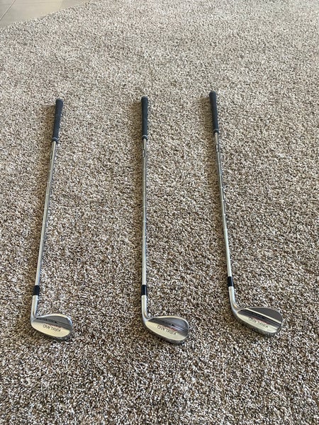 Kirkland Golf Wedges