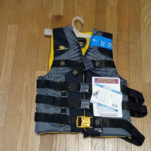 NWT STEARNS INFINITY SERIES LIFE JACKET ADULT SM/M 90LBS. + RATING 70