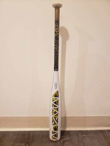 Used USSSA Certified 2017 Combat Composite Maxum Bat (-11) 19 oz 30"