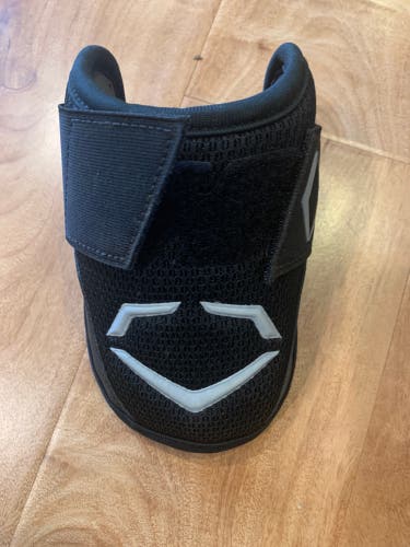 Used Senior EvoShield Elbow Protection Elbow Guard