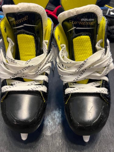 Used Bauer Extra Wide Width Size 12.5 Supreme S27 Hockey Skates