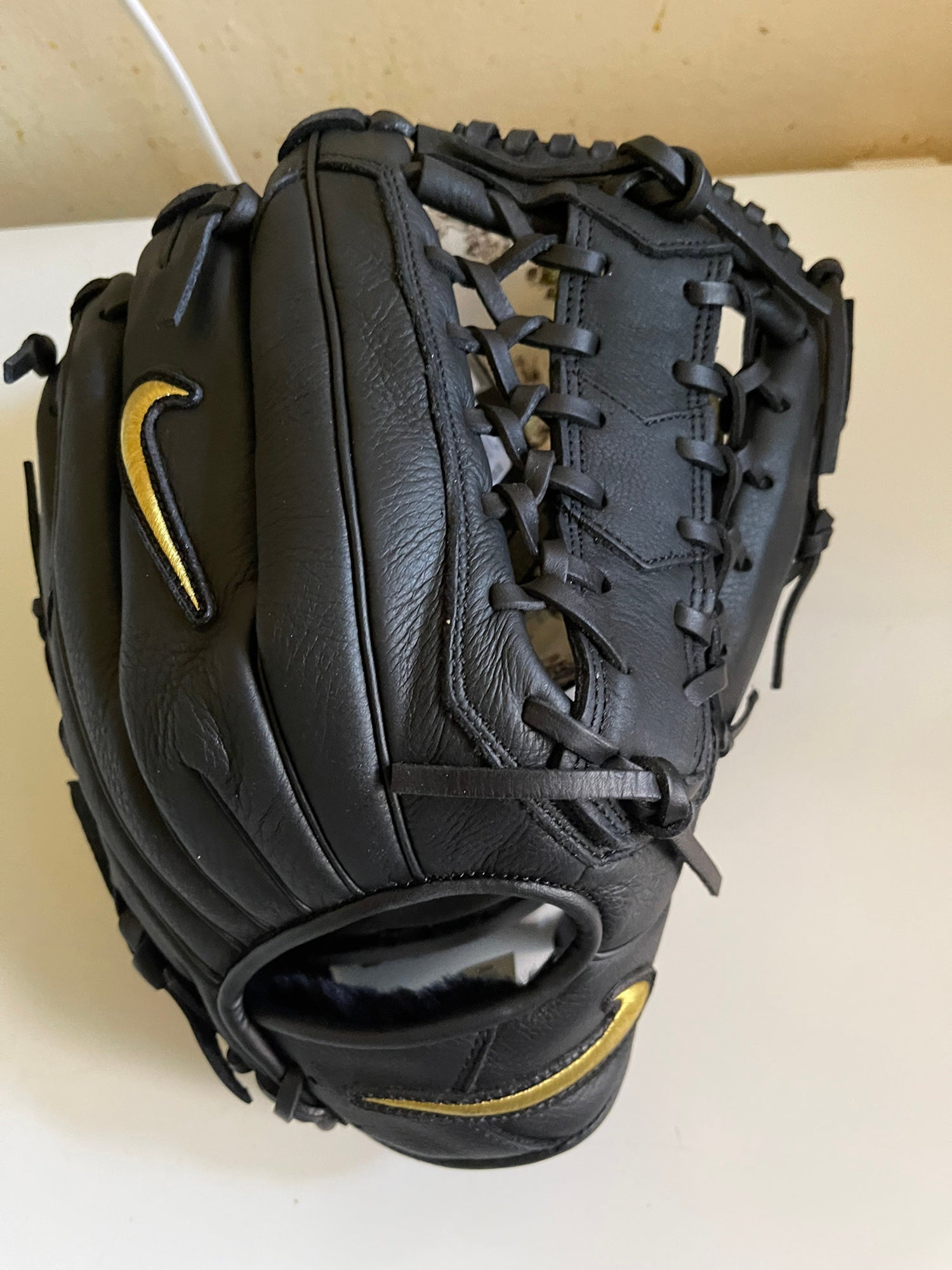 nike baseball glove 12.75