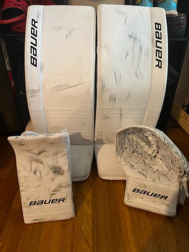 Used 34" Regular Bauer GSX Goalie Full Set