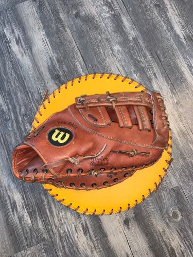 Wilson A2800 13” First Base Mitt Japan A2000