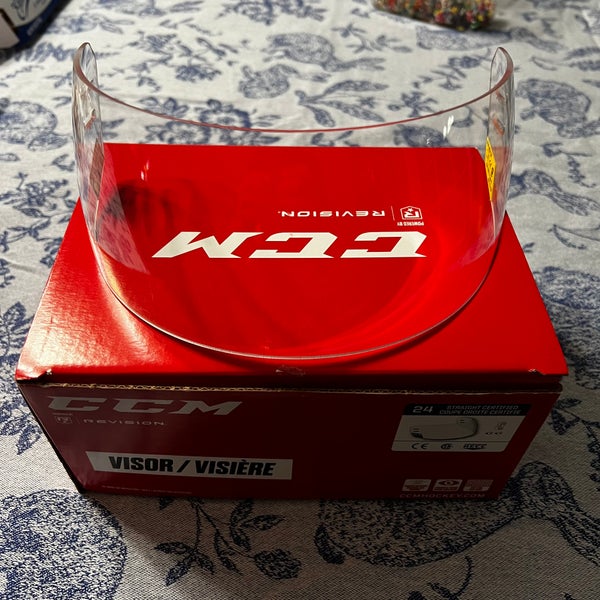Large CCM Visor CCM Revision Straight