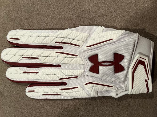 White Adult Large Under Armour Gloves