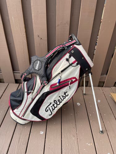 Titleist 14 Way Golf Stand Bag