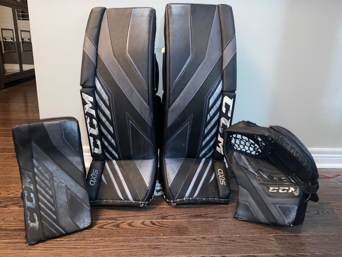 CCM Axis Pro Goalie Pads and Gloves Black/Grey 33+1.5”