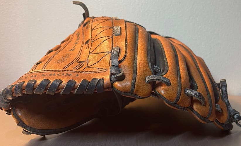 Wilson Kerry Wood Baseball Glove