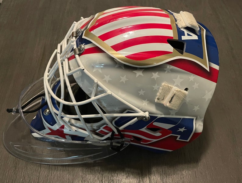 Custom Team USA Wall W6 short chin Goalie Mask Senior