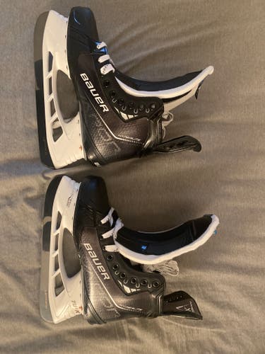Senior New Bauer Vapor Hockey Skates Regular Width Pro Stock Size 7.5