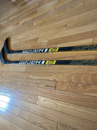 New 2-Pack Sr LH P92 Pro Stock Supreme 2S Pro Hockey Stick