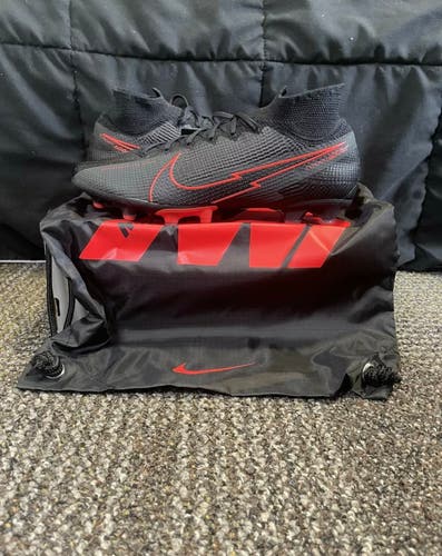 Nike Superfly 7 Elite AG-Pro Black/Red Mens Size 7.5 Womens Size 9 AT7892-060.