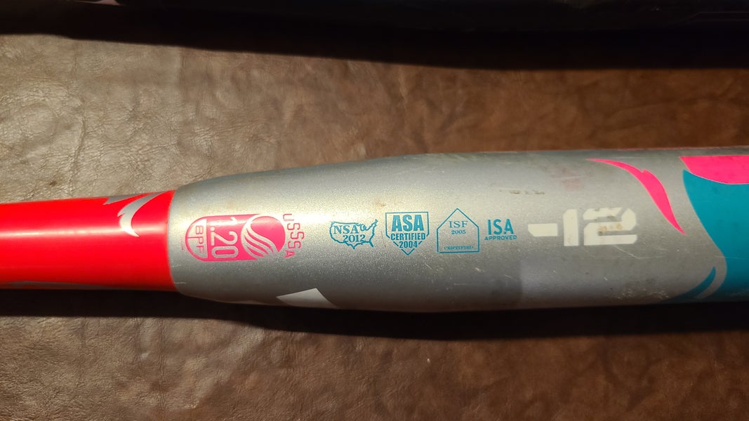 Used 2018 DeMarini Composite Vendetta Bat (-12) 18 oz 30"