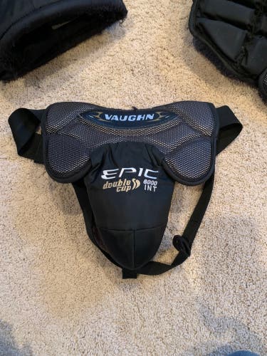intermediate Vaughn Epic 8000 Double Cup Jock