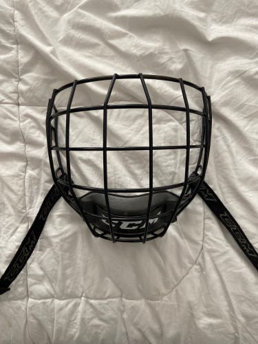 Black CCM Full Cage FM06 - Size Medium