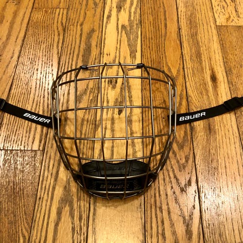 Large Bauer Full Cage Profile III Facemask