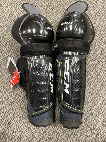 CCM Tacks 9080 16” Senior shins