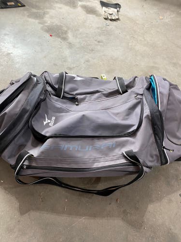 Mizuno samurai gear bag