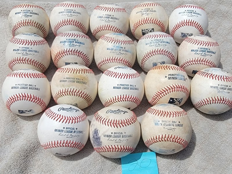 Used Rawlings Official Major League Baseballs 18 Pack