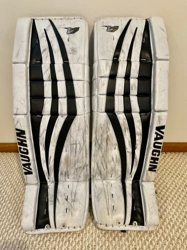 34" Vaughn Velocity V7 Goalie Leg Pads