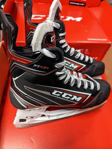 CCM JetSpeed FT470 Hockey Skates Regular Width Size 8.5